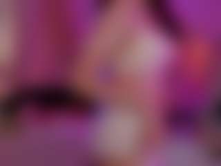 Live cam show with Elvienne - Drinking on sexylive.show