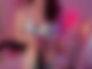 Live cam show with Elvienne - Moaning on Camsoda Late Night