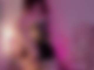 Live cam show with Elvienne - Slave on Camsoda