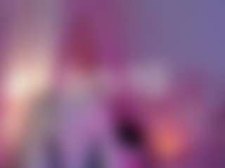 Live cam show with Elvienne - Cute on CamwithHer