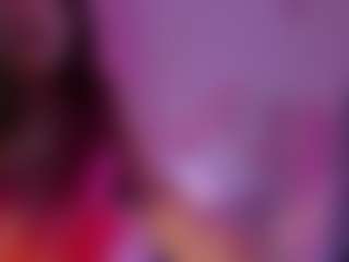 Live cam show with Elvienne - Green Eyes on Hubzter Live