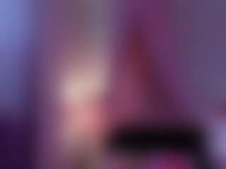 Live cam show with Elvienne - Slave on Streamer API