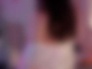 Live cam show with Elvienne - Role Play on googirlz