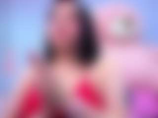 Live cam show with Lia-Harper-T - Teen (18+) on Camsoda