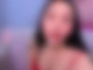 Live cam show with Lia-Harper-T - Striptease Young Adult on AdultVida.com