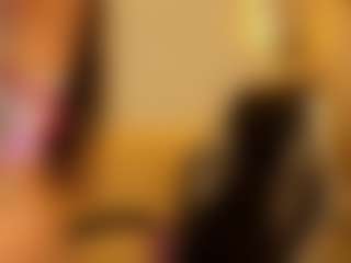 Live cam show with Lia-Harper-T - Teen (18+) on madthumbs