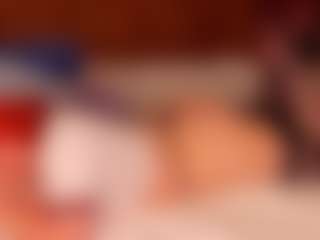 Live cam show with Lilly-Cassi - Tease Red Hair on Camsoda