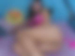 MoniYii07's Live Sex Cam Show