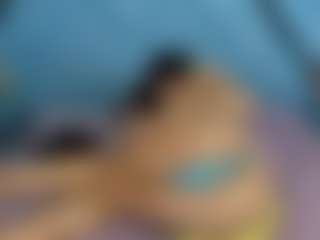 Live cam show with MoniYii07 - Gape on Camming Site