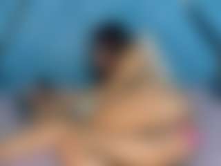 MoniYii07's Live Sex Cam Show