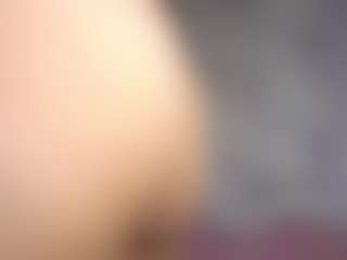Live cam show with PalmiraPascall - Brown Eyes Toys on eurowanks.com