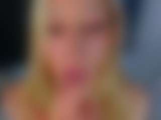 Live cam show with SallyeCha - Blonde Hair on xDating