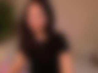 Live cam show with Sofia-Conner - Body Massage on Camiplay Live