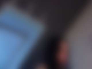 Live cam show with Sofia-Conner - Spanks on Hubzter Live
