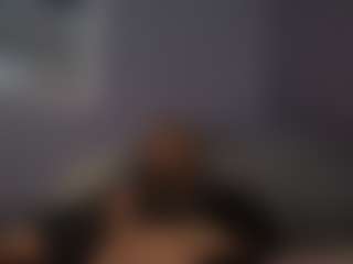 Live-camshow met IM_5TR8_MAN - Hazel Eyes op Camsoda