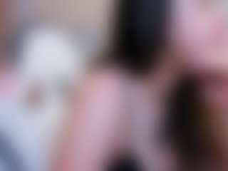 Live cam show with TrishaMoore - Teen (18+) on xDating