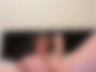 welloes's Live Sex Cam Show