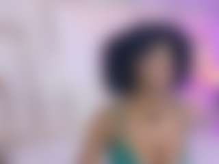 AmiraJones's Live Sex Cam Show