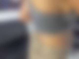 Live cam show with AmiraJones - Dirty Talk on Mixed Magazine Live