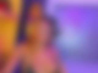 Live cam show with AmiraJones - Athletic Ebony on boobsie.com