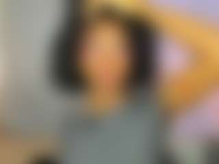 AmiraJones's Live Sex Cam Show