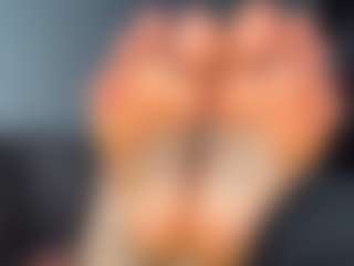 Aurora-Asti's Live Sex Cam Show