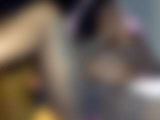 Creamyamber69s Live-Sex-Cam-Show
