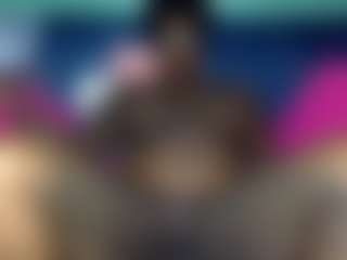 Creamyamber69のライブセックスチャットショー