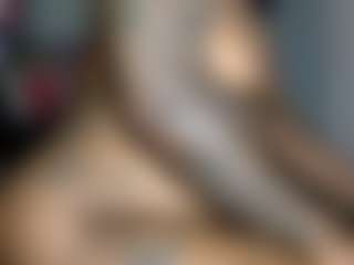 Creamyamber69's Live Sex Cam Show