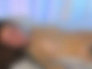 Live cam show with EvaHair - Skinny on xDating