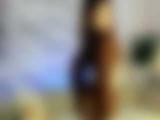 Live cam show with Lonny-Peach - Pm on Latina Girls
