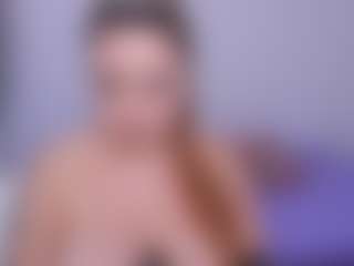 Live cam show with Isabella_ariass - Body Massage on Camsoda