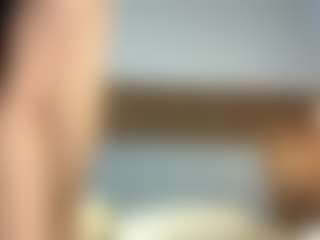Live cam show with Dora - Average on Camsoda