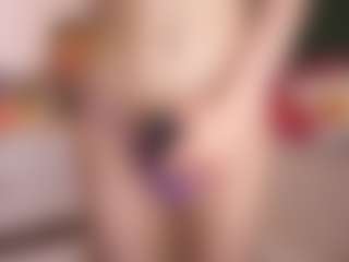 Live cam show with Dora - Lesbian on CamClone