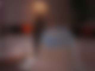 Live cam show with Dora - Teen (18+) on CamwithHer