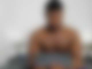 Live cam show with Michael-donovan - Latino on Camsoda