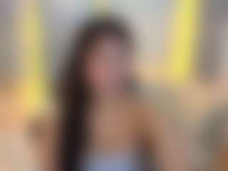 Live cam show with Roxane-Luxeh - Facial on Chatstar