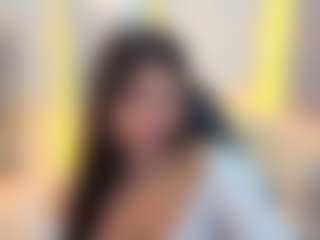 Live cam show with Roxane-Luxeh - Normal on TeamSkeetLive