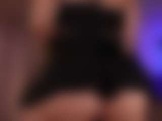 Live cam show with vaniaa - Findomme on xblisslive.com