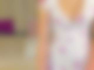 Live cam show with Amy-Martin - College Brown Hair on intimatelivegirls.com