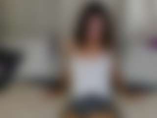 Live cam show with Amy-Martin - College on Camsoda