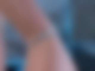 Clara's Live Sex Cam Show