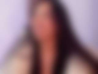 Live cam show with dulce-rouse - Butt Plug on SpunkLive