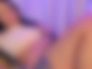 Live cam show with dulce-rouse - Butt Plug on CamSextacy