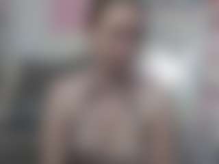 ember-luna's Live Sex Cam Show