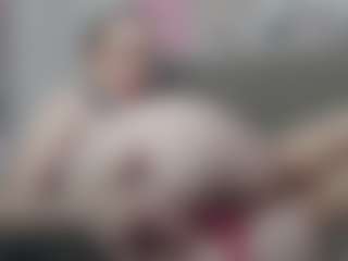 ember-luna's Live Sex Cam Show