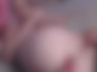 Live cam show with ember-luna - Deepthroat on sexylive.show