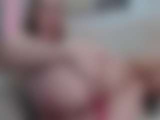ember-luna's Live Sex Cam Show