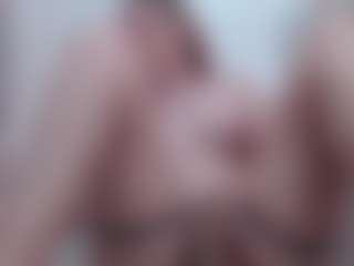 ember-luna's Live Sex Cam Show