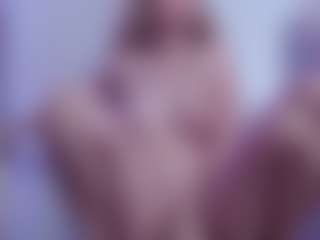 ember-luna's Live Sex Cam Show